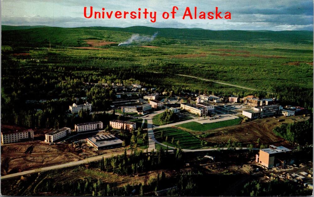 Aerial View of The University of Alaska in Fairbanks Vintage Postcard SP6-18